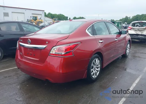 2015 Nissan Altima 2.5 S из США, поврежденный, VIN 1N4AL3AP0FC281352